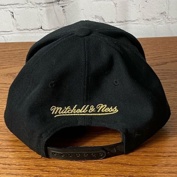 Toronto Raptors SnapBack Hat  - Picture 2 of 4